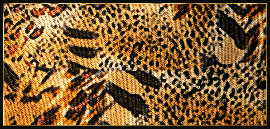 Vikenzo Leggings tiger print with pocket – Practical pocket detail, Tiger print – leggings product view 5 of 5